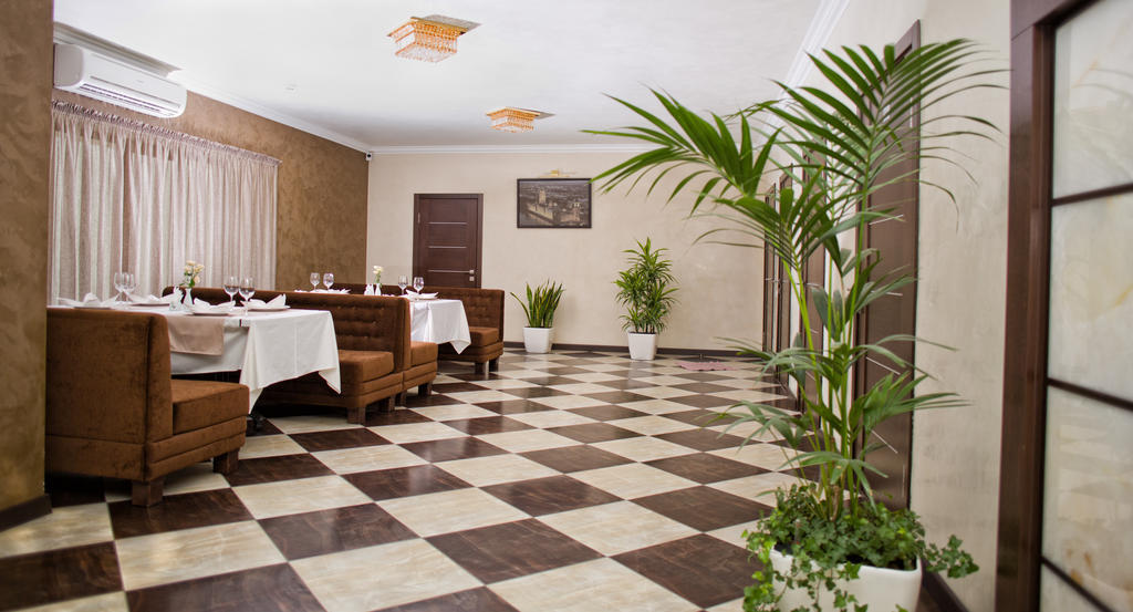 Grand Sport Hotel Brovary Extérieur photo