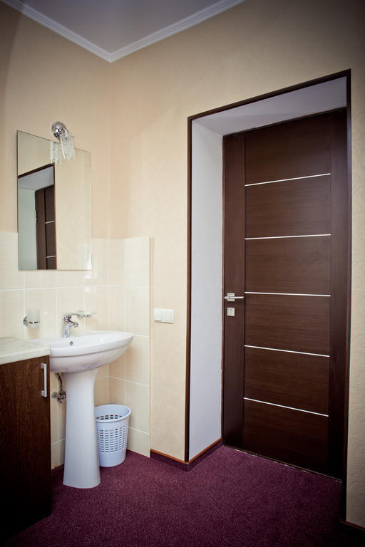 Grand Sport Hotel Brovary Chambre photo
