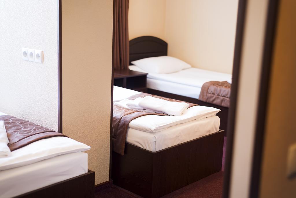 Grand Sport Hotel Brovary Extérieur photo