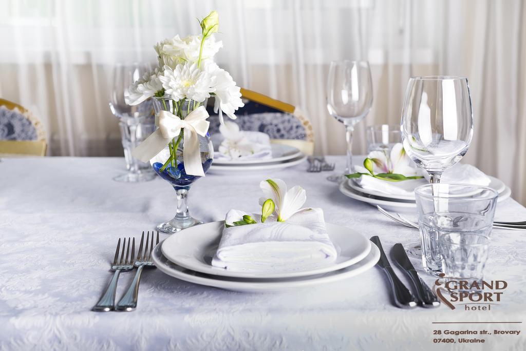 Grand Sport Hotel Brovary Extérieur photo