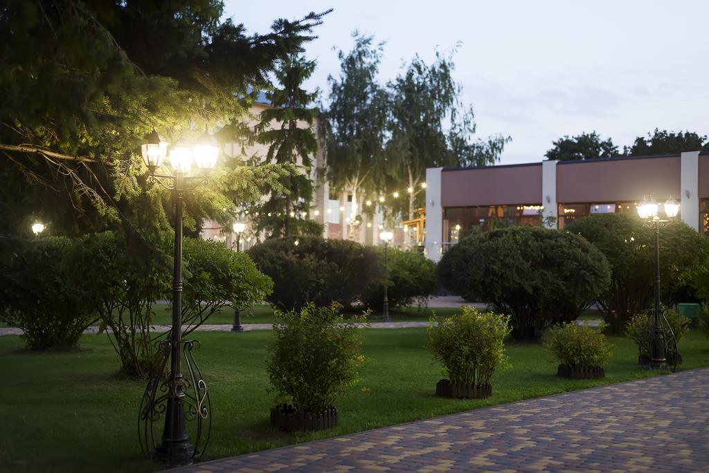 Grand Sport Hotel Brovary Extérieur photo